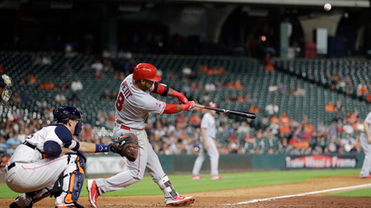 Fister throws 7 strong, Astros hit 3 homers in 10-7 win